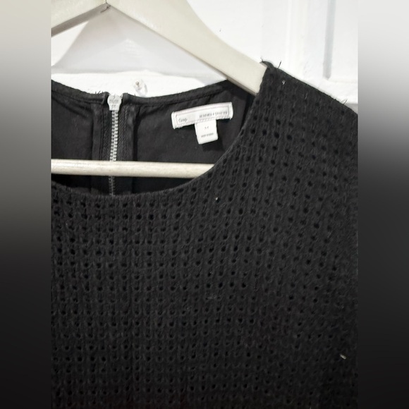 GAP Black Sleeveless Mini Dress - Picture 2 of 3